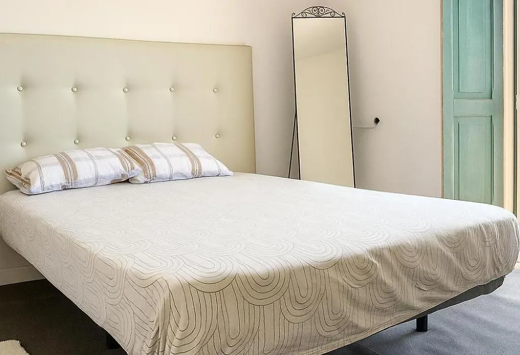 Marques Budget Rooms-1