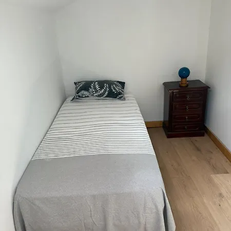 Marques Budget Rooms-3